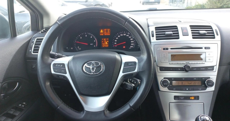 Toyota Avensis cena 26900 przebieg: 259120, rok produkcji 2012 z Sierpc małe 379
